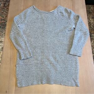 Club Monaco 100% Cashmere Sweater in Soft Gray with Zipper Back
